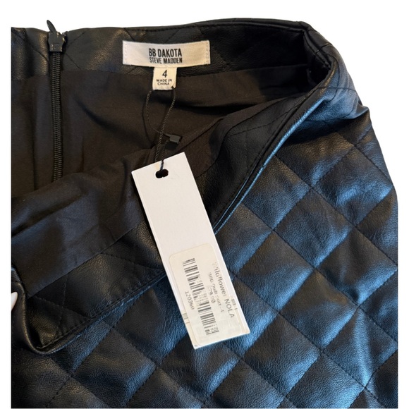 BB Dakota by Steve Madden ‘We Quilt This City Faux Leather Mini Skirt’ - Picture 8 of 9